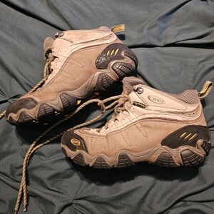 Women's Oboz Bridger Mid hiking boots Waterproof (Size 8.5)